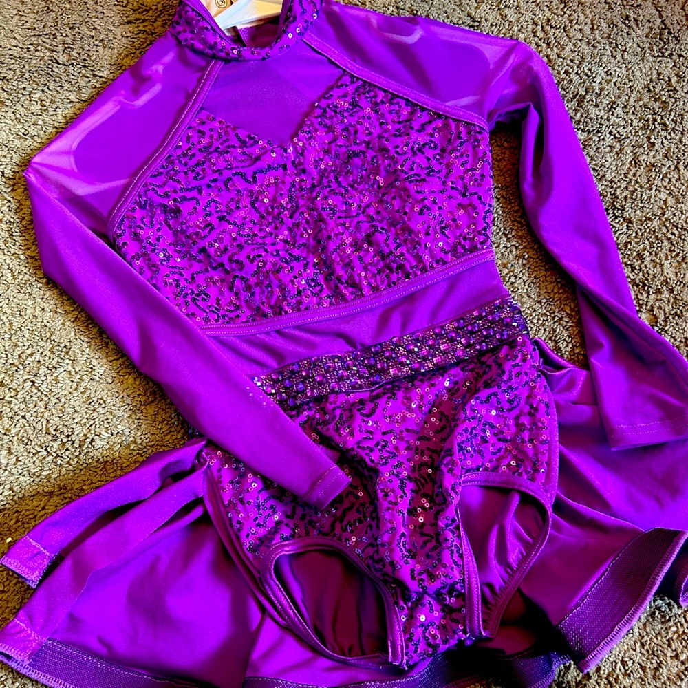 Girls dance costume